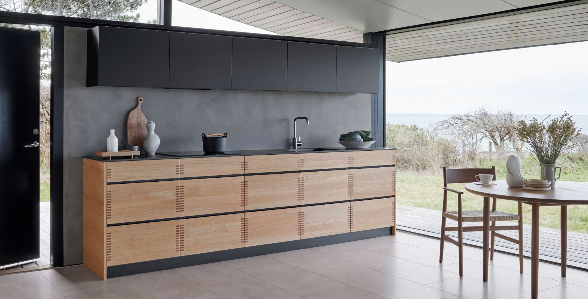 Schreinerküche in dänischem Design | OAKWOOD | Kvik