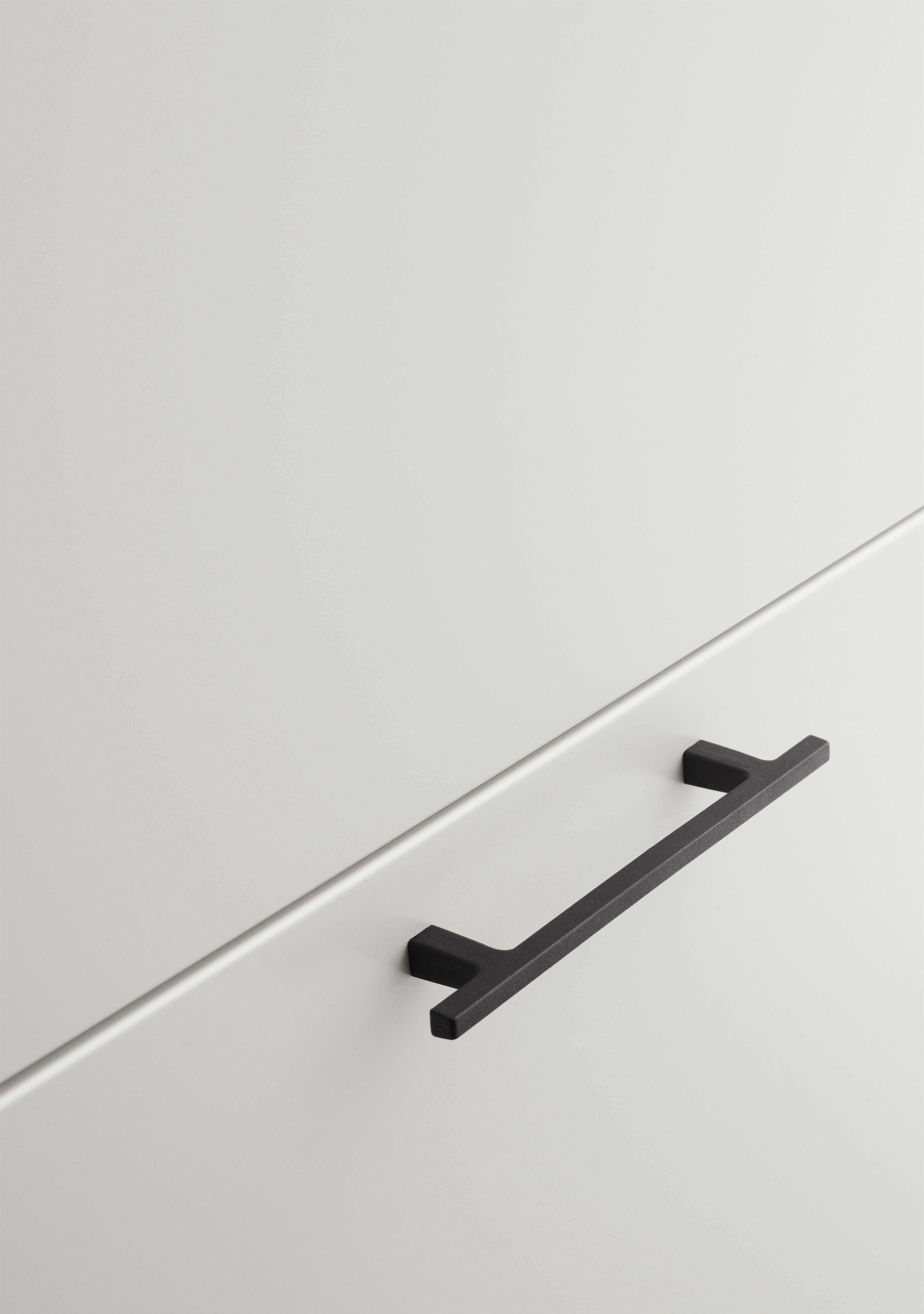 White drawers with black handle