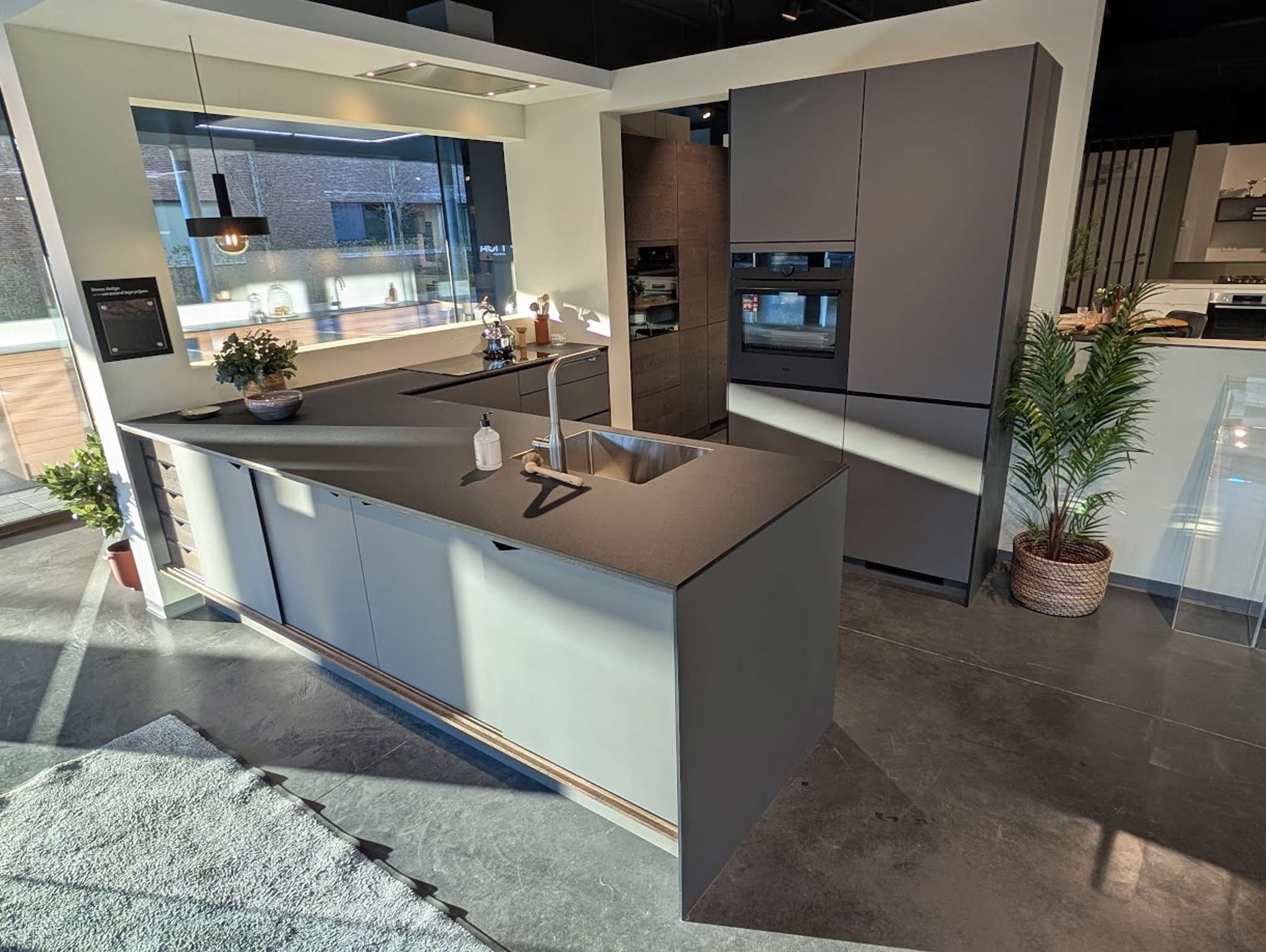 Showroomkeukens | Vind showroomkeukens tegen aantrekkelijke prijzen bij ...